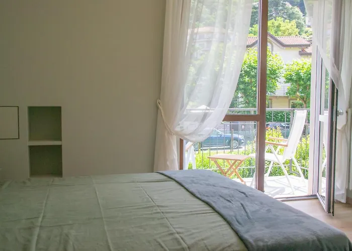 Casa Hemingway - Welchome Апартаменти Стреза